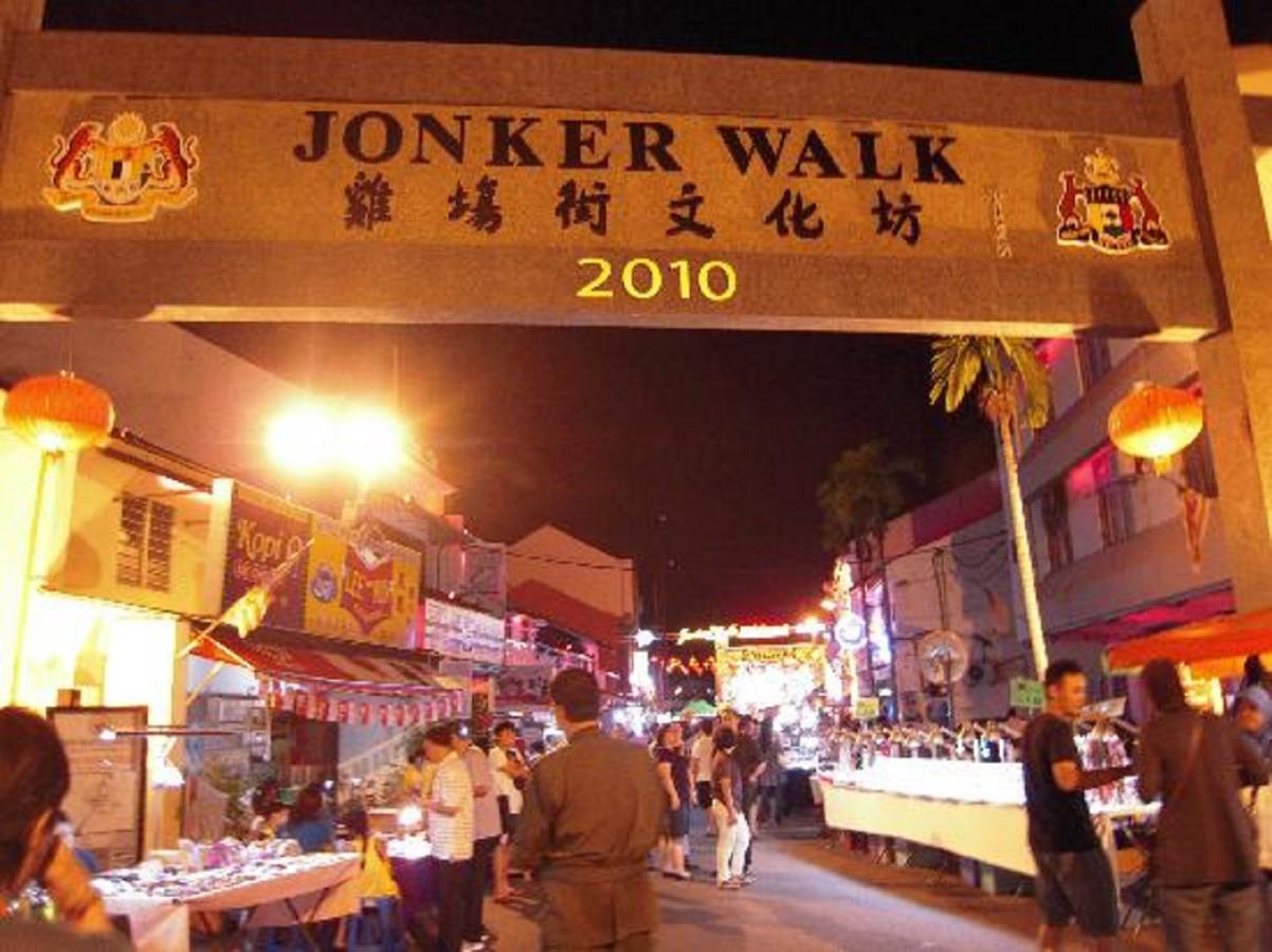 Dekota Homestay Jonker Melaka Eksteriør billede